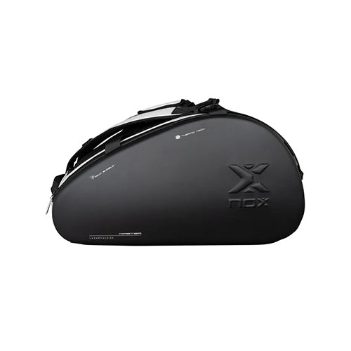 حقيبة مضرب البادل Nox Luxury Master Series باللونين الأبيض والأسود