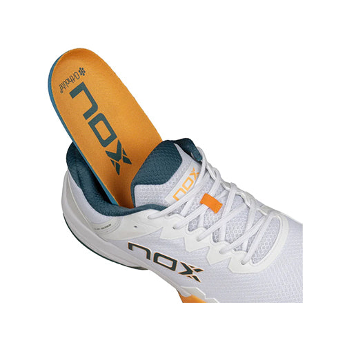 حذاء Nox ML10 Hexa White Apricot باللون الأبيض