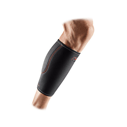 441 Mcdavid Deluxe Calf Support أسود/قرمزي قابل للعكس